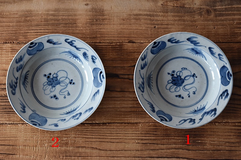 骨董 アンティーク 古伊万里 染付 波濤桜捻文様 六寸皿 丸皿 輪花皿 渦