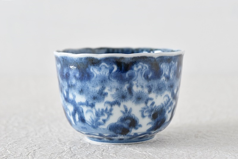 古伊万里 染付 草花模様 冨貴長春 輪花型 向付 - 生活骨董と古布の