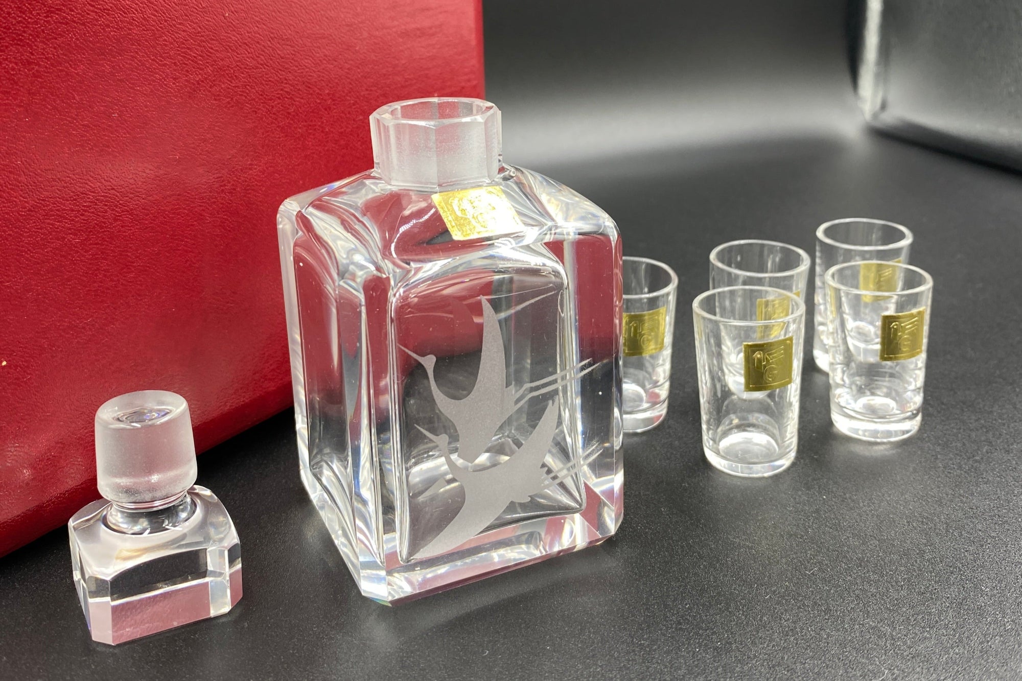 カガミクリスタル 創業50周年記念デキャンタ1点＆ショットグラス5点