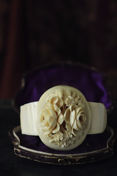 アンティークアイボリーブレスレット 象牙 バラ ワスレナグサ フランス