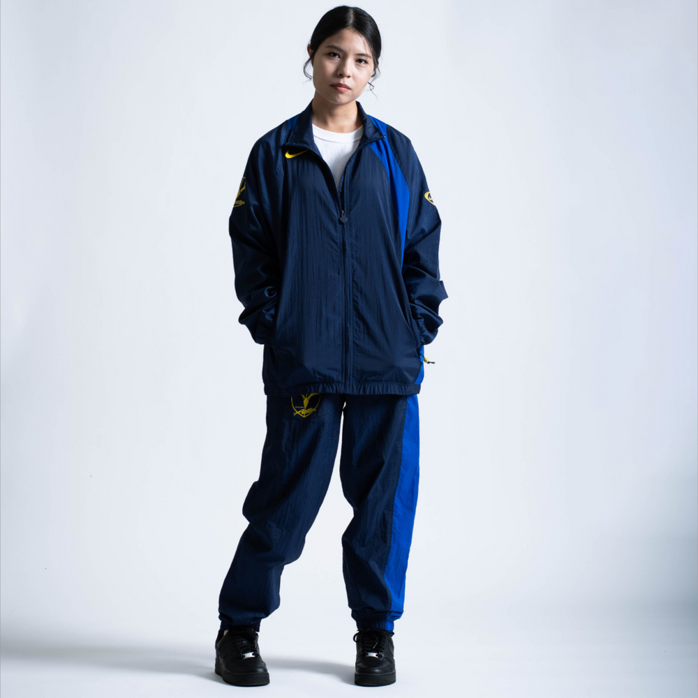 NIKE COLLECTION – 鹿島アントラーズFC - 公式オンラインストア