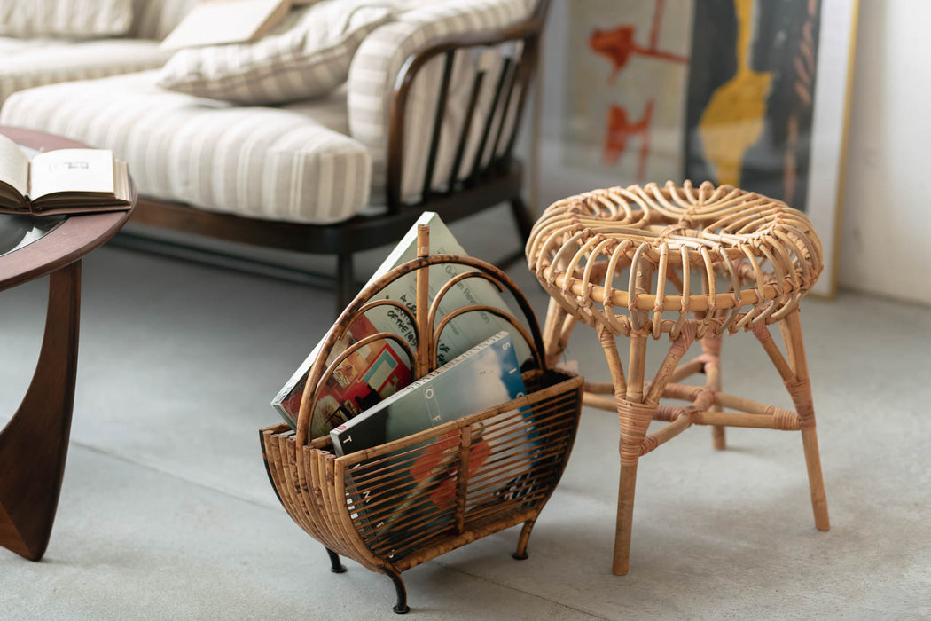 Jelly Fish｜ラタンのスツール｜軽やかで個性的な佇まい — ANTRY USE