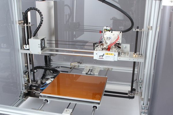 ASCII.jp：コミケに備える!? 国産3Dプリンター「3D Magic Egg」で