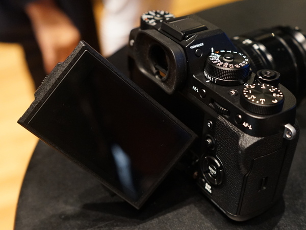 BIG8さま専用】富士フイルム X-T2 使用感有り BIG8さま専用】富士