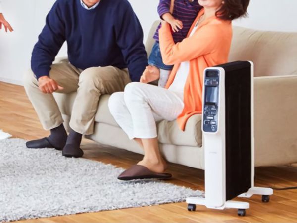 ASCII.jp：暖まりが速くホコリが舞わないシロカの次世代ヒーターが登場