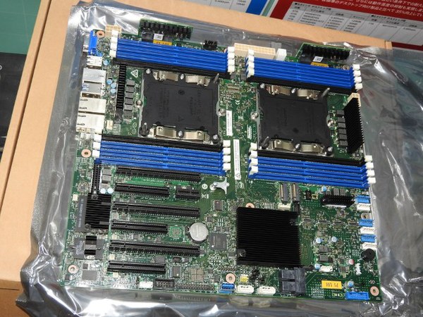 ASCII.jp：Xeon Scalable対応初のデュアルマザーボードが発売