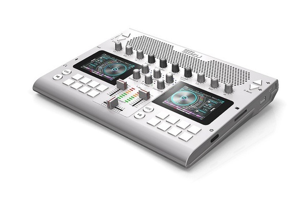 ASCII.jp：DJツールをA4サイズにまとめた神システム降臨