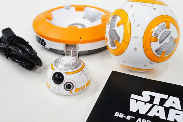 スター・ウォーズの愛らしい「BB-8」がスマホで動かせる：Xperia周辺