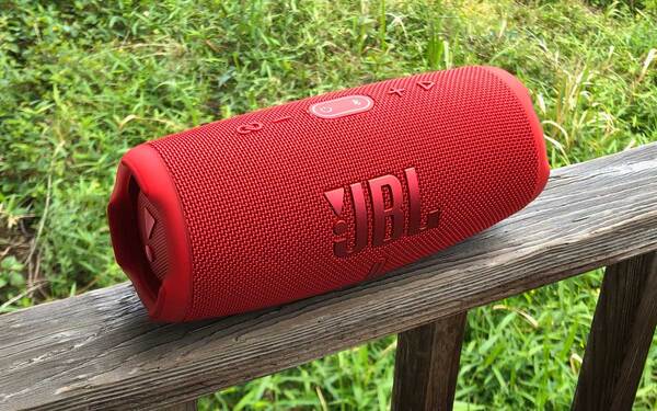 JBL Charge 5 レッド ワイヤレススピーカー【新品】 Amazon.co.jp: JBL