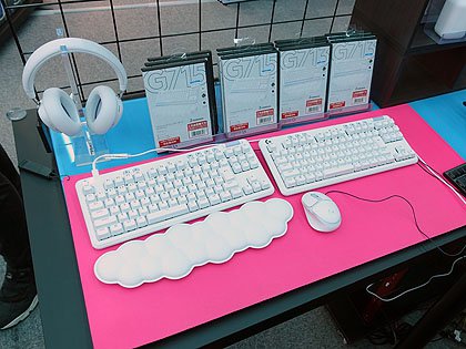 ロジクールのゲーミングデバイス群「オーロラコレクション」が27日発売