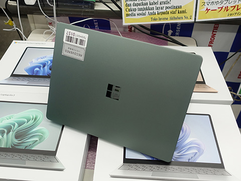 Core i5-1235U搭載の「Surface Laptop Go 3」が79,800円、1年保証付き