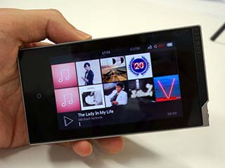 COWON、DSD 11.2MHz対応で約22万円の最上位ハイレゾプレーヤー「PLENUE