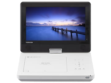 東芝、3段階ズームで見たい場面を拡大できる10.1型ポータブルDVD - AV
