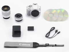 Canon EOS Kiss X7(ホワイト)ダブルレンズキット2 キヤノン EOS Kiss