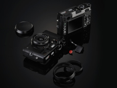 FUJIFILM X100Sブラック」が限定1,000セットで国内発売 - デジカメ