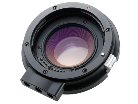 AF可能「EFレンズ→マイクロフォーサーズ機」アダプター - デジカメ