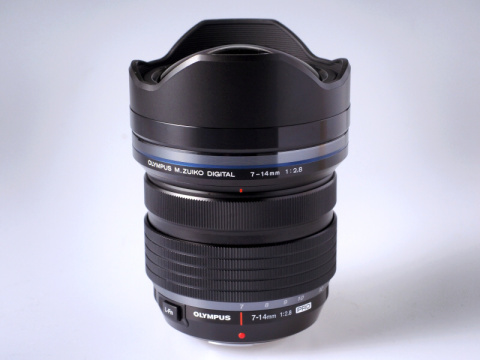 交換レンズレビュー：M.ZUIKO DIGITAL ED 7-14mm F2.8 PRO - デジカメ