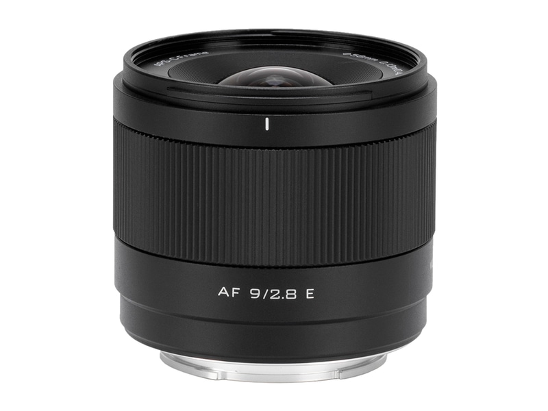 13.5mm相当のAPS-C用超広角レンズ「Viltrox AF 9/2.8 AIR」 - デジカメ