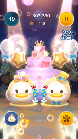 ディズニーツムツム」、9周年を記念した特別な装いのツムと「ブルー