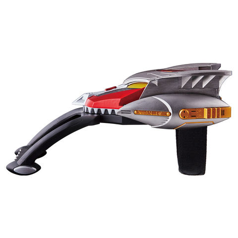 抽選による販売商品！ これで誰でも龍騎になりきれる「仮面ライダー 龍