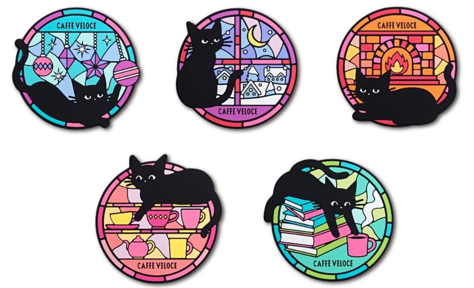 カフェ・ベローチェ、黒ねこデザインのコースター/マグネットを