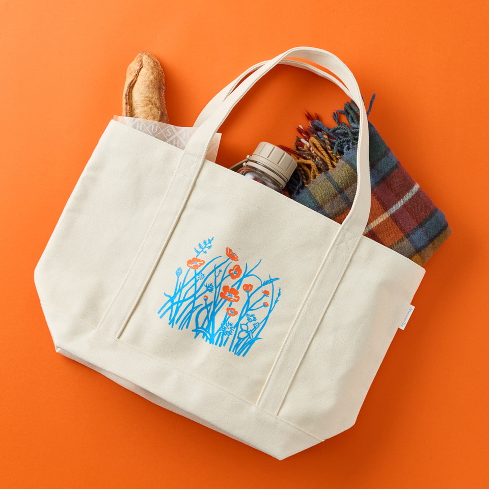 アフタヌーンティー・ティールームの福袋「ニューイヤーズバッグ2026