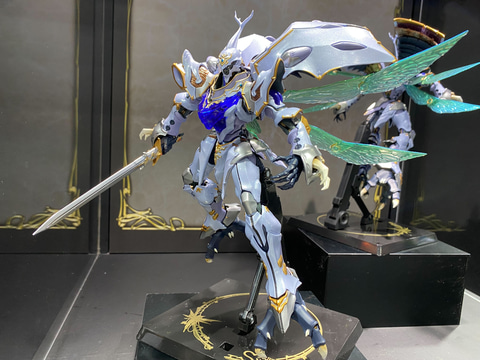 メタルビルド ドラゴンスケール サーバイン 魂ネイション】光沢を放つ