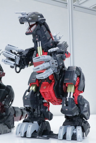 インタビュー】ゾイド「AZ-07 デスザウラー」開発担当者インタビュー