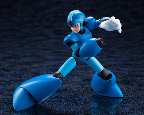 コトブキヤ「ロックマンX」プラモデルから「エックス」、「ゼロ」計4種