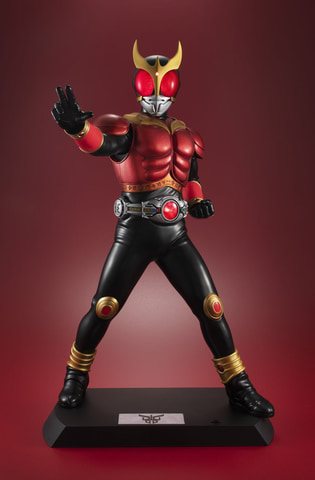メガハウスUAシリーズより「仮面ライダークウガ マイティフォーム」の