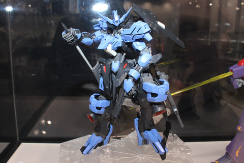 特別企画】「鉄血のオルフェンズ」の「ガンダム・ヴィダール」がMG