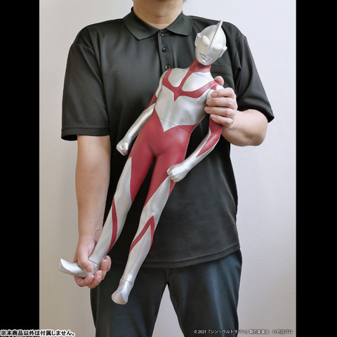 全高約60cmのウルトラサイズ。「シン・ウルトラマン」のジャンボソフビ