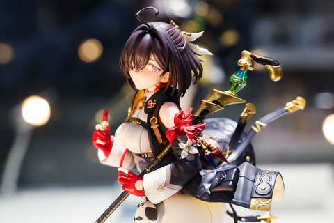 特別企画】凜としたスタイルがかわいい！「ユミア・リースフェルト DX