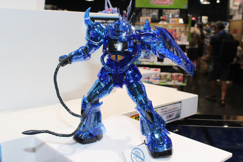 特別企画】「MG 1/100 グフ Ver.2.0 [クリアカラー]」発売！ ツートン