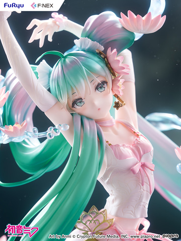 初音ミク 睡蓮 ver. 1/7 スケールフィギュア」1月30日10時より予約開始