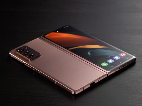 サムスン、「Galaxy Z Fold2」を発表 - ケータイ Watch