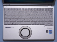 Hothotレビュー】光学ドライブ搭載12.1型で世界最軽量を実現した