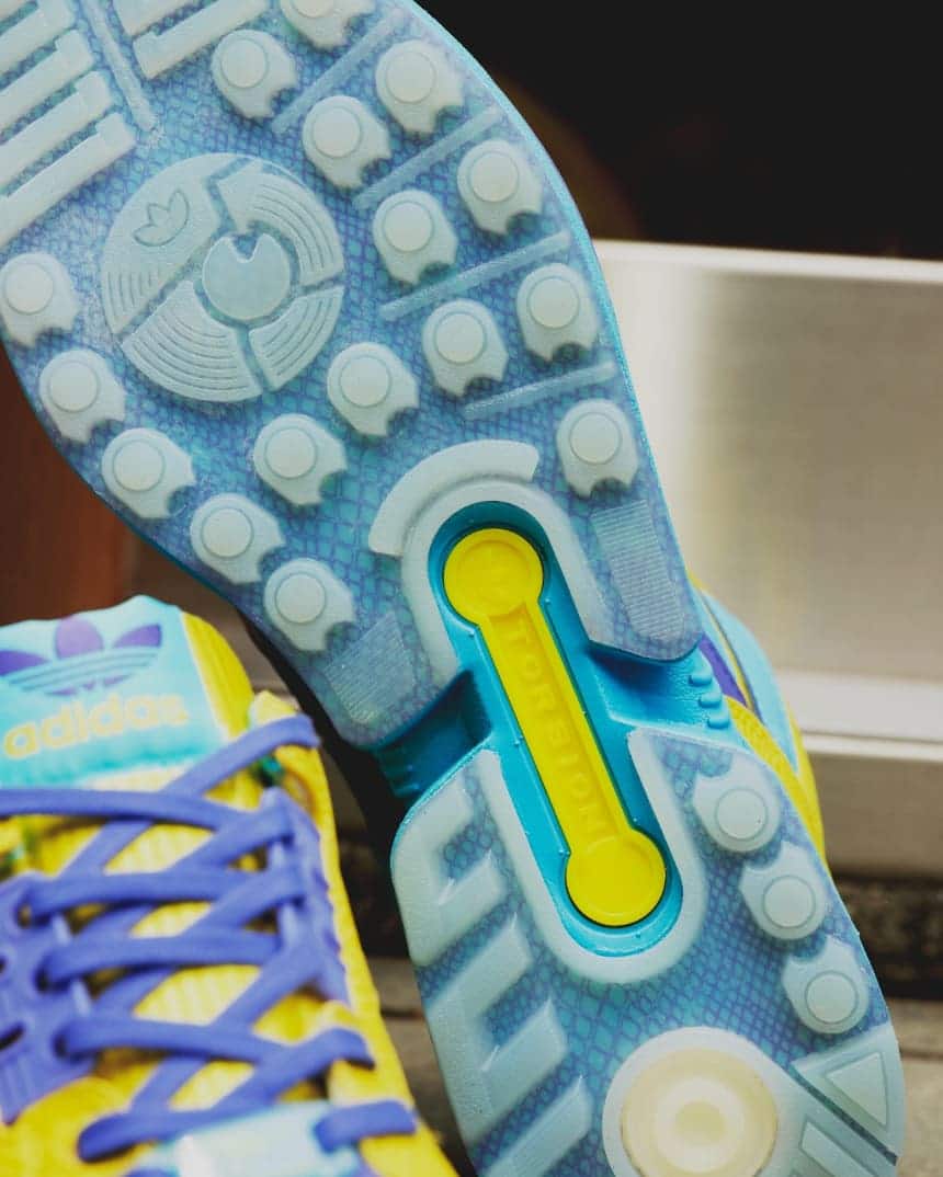 adidas Originals ZX8000 atmos G-SNK “URA” | atmos（アトモス） 公式