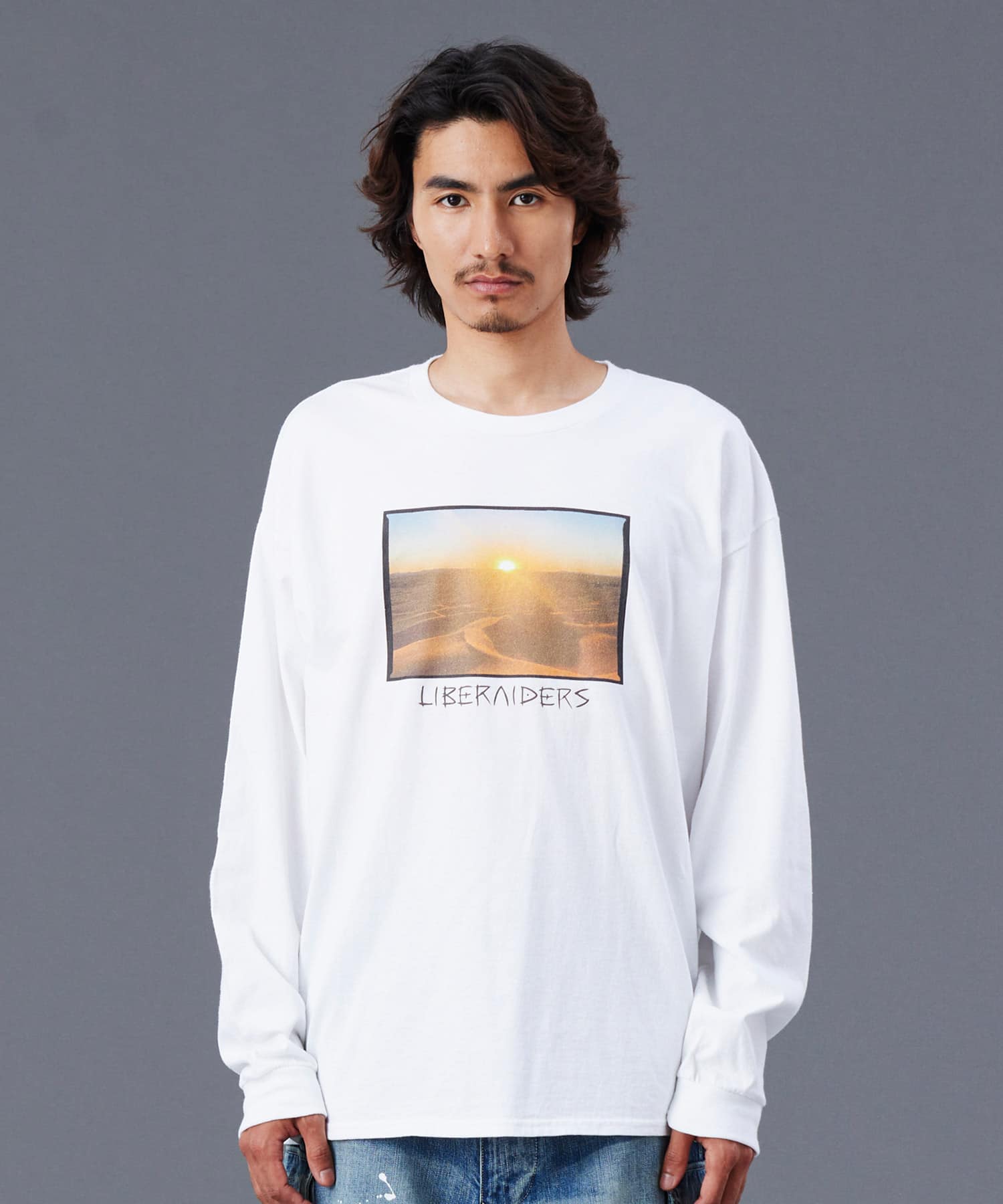 LIBERAIDERS LBRDRS LOGO L/S TEE WHITE（リベレイダース エル ビー