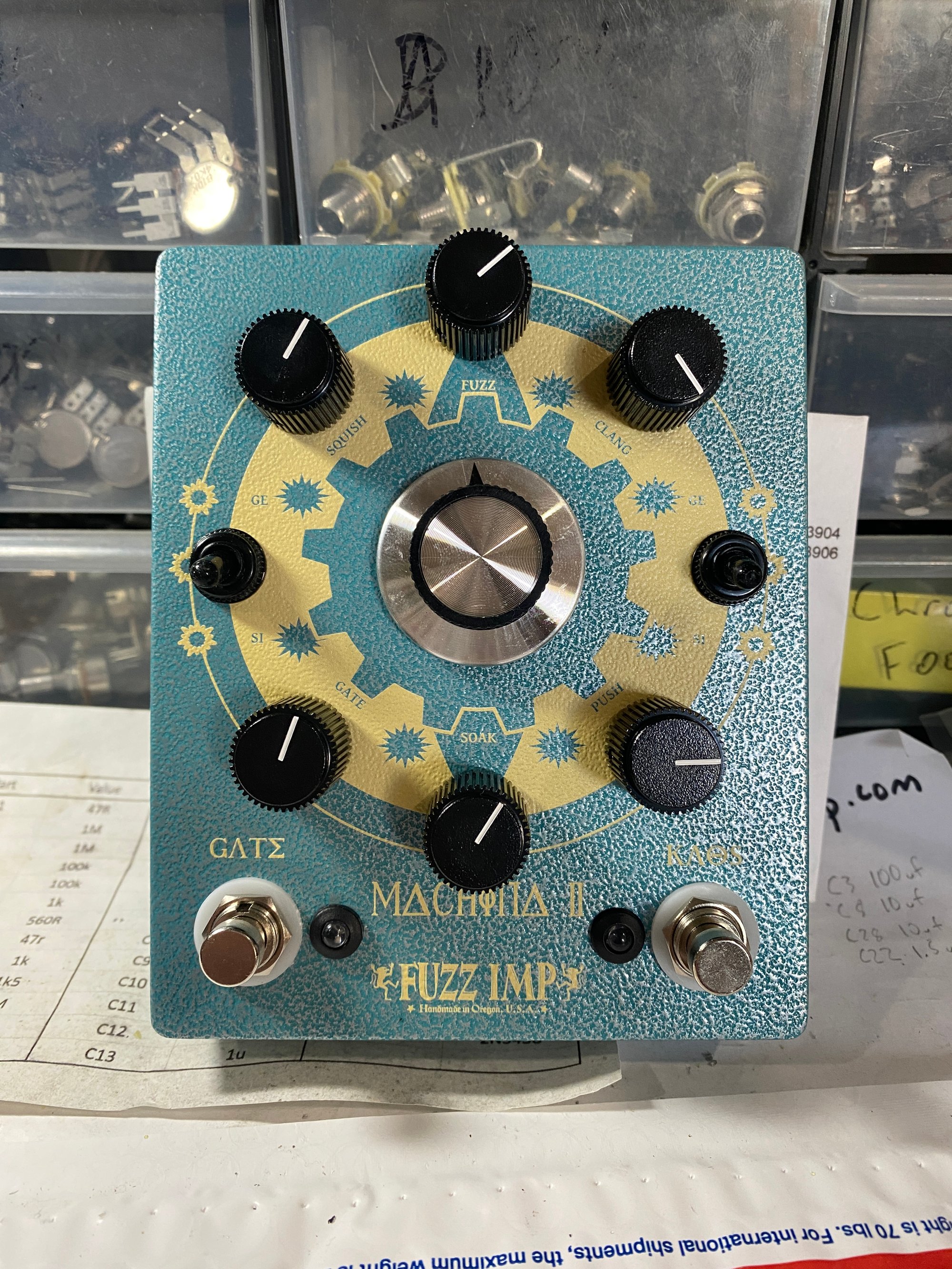 ギター Hmpf MFZ Hybrid Fuzz Pedal ギター Hmpf MFZ Hybrid Fuzz