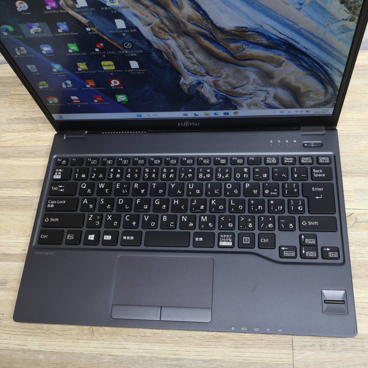 卸売 新Win11/美品/富士通/新品爆速SSD256G/Bluetooth/オフィス 富士通