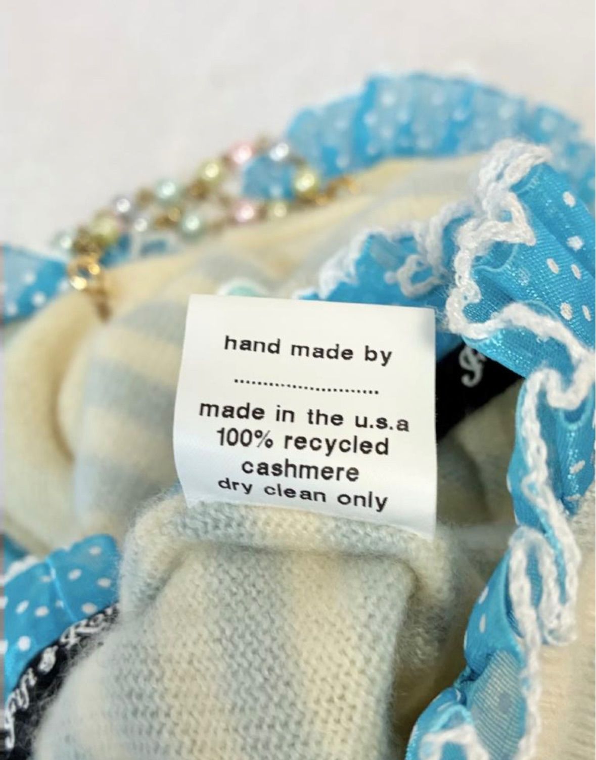 フィフィアンドロメオ カシミア カップケーキ Sサイズ フィフィアンド