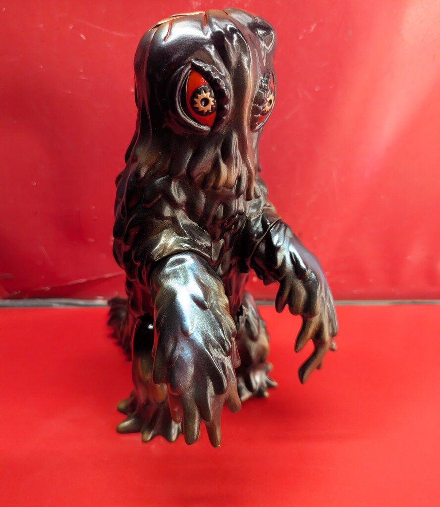 公式 マルサン 世紀の大怪獣 ヘドラ 350 黒成型/銅/金塗装 黒銅赤目