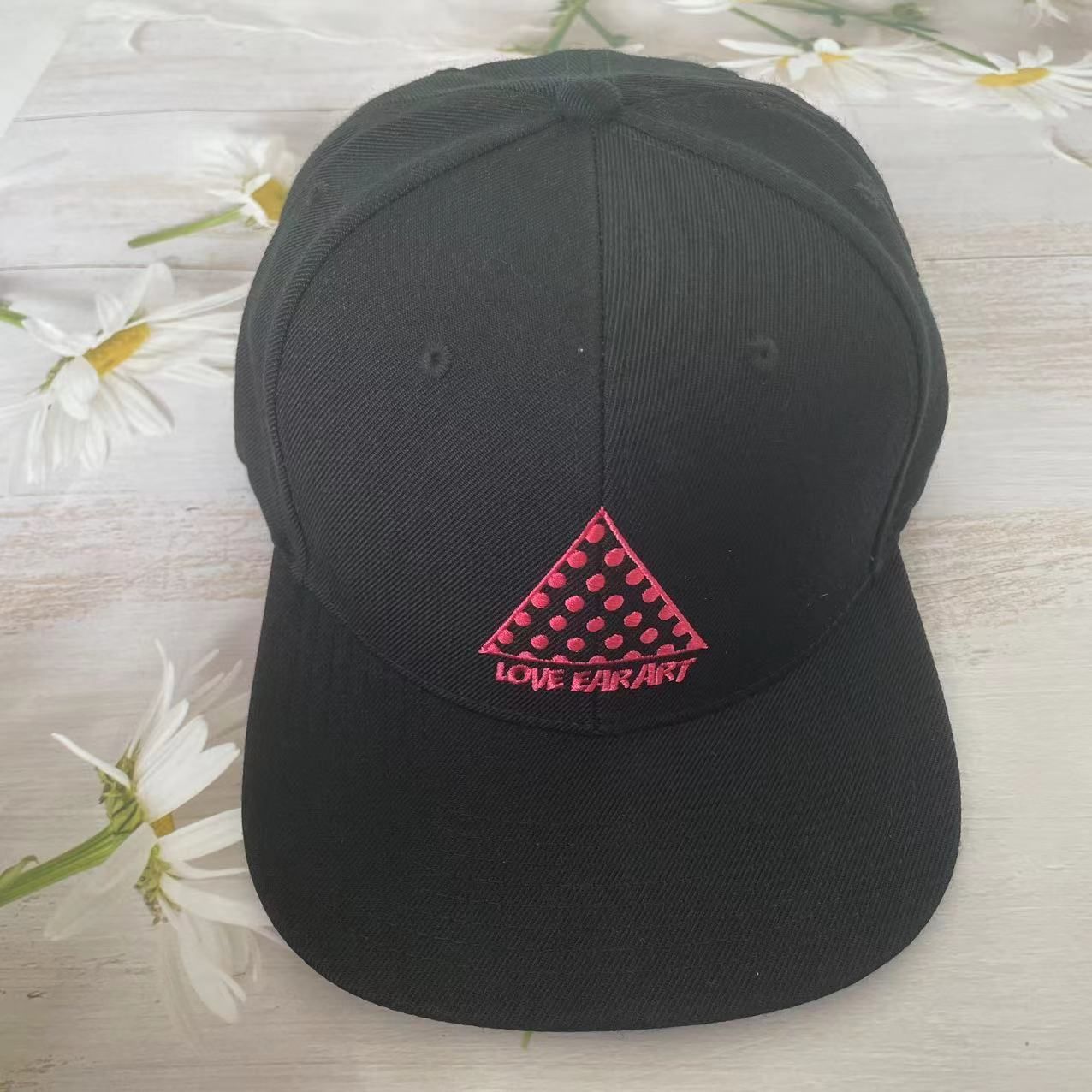 LOVE EAR ART】HRCSイベント限定 キャップ ブラック ピンク刺繍 人気