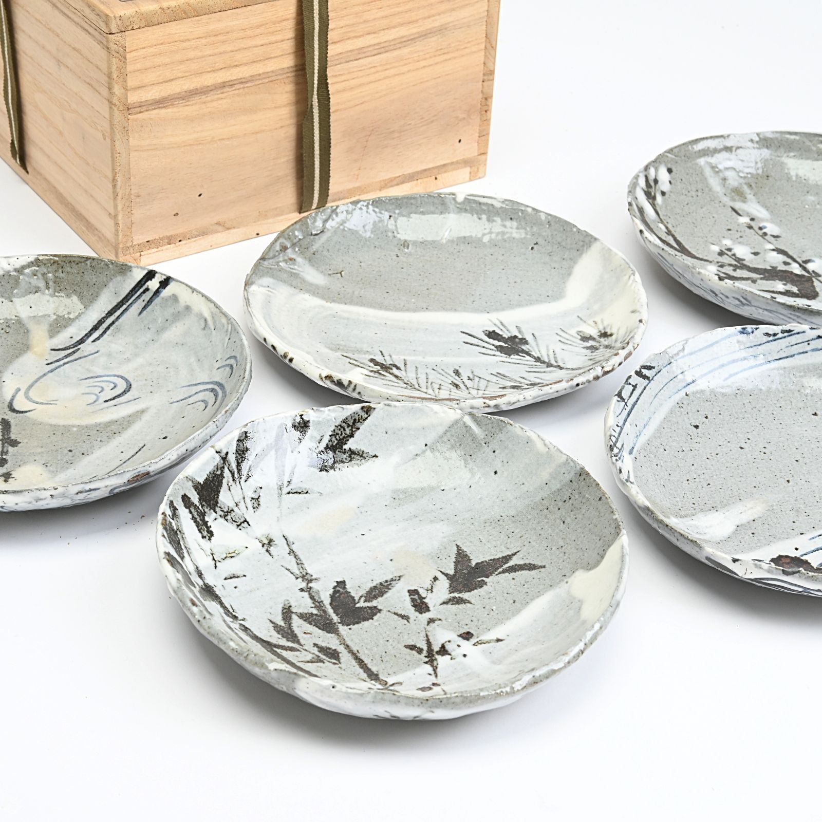 虎渓山水月窯 絵替わり銘々皿 クリアランス 共箱