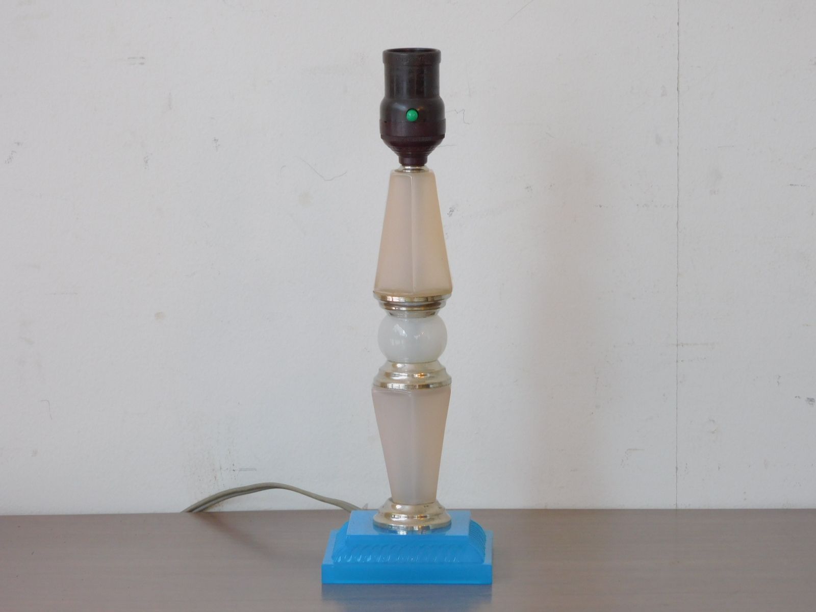 品番a-0331 antique電気スタンド 照明 灯り デスクスタンド レトロ