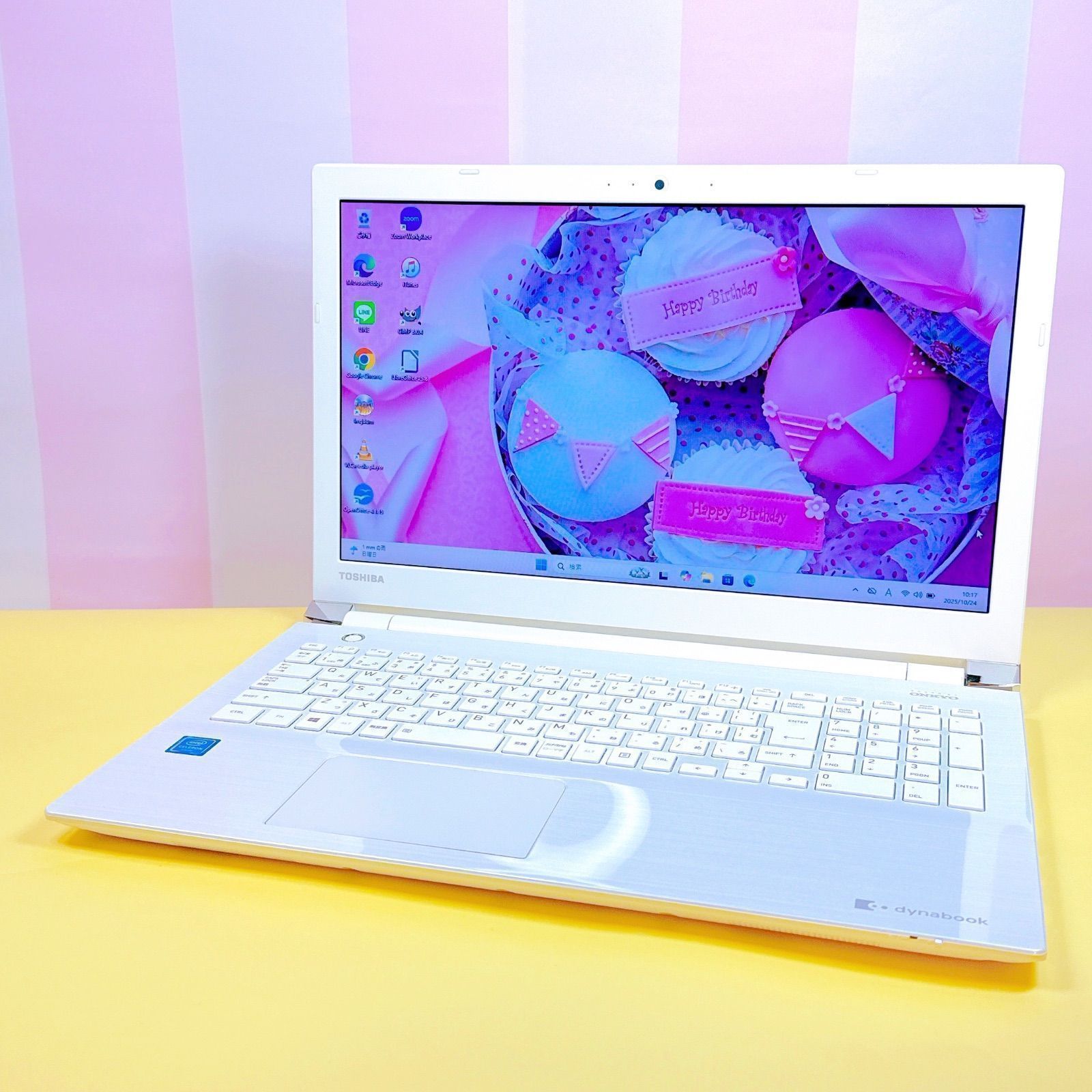 販売済み Windows11⭐️新品SSDで爆速‼️8GB 電源ONですぐ使える薄型