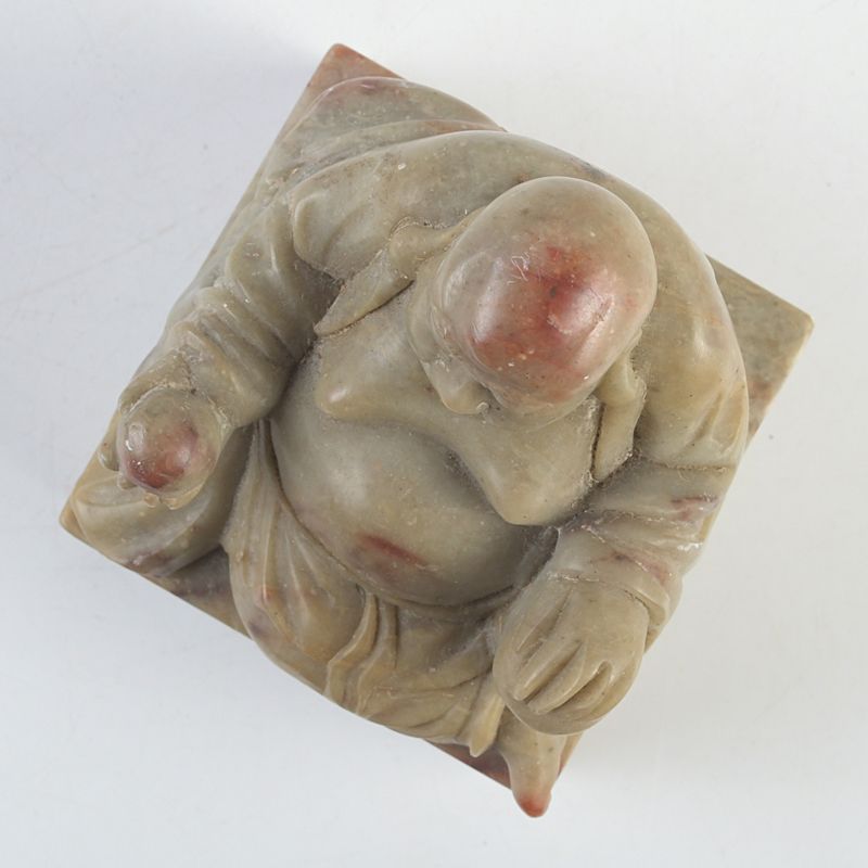 中国 玉石寿山石彫刻 唐子桃刻 置物 V R5646 中国 玉石寿山石彫刻 唐子