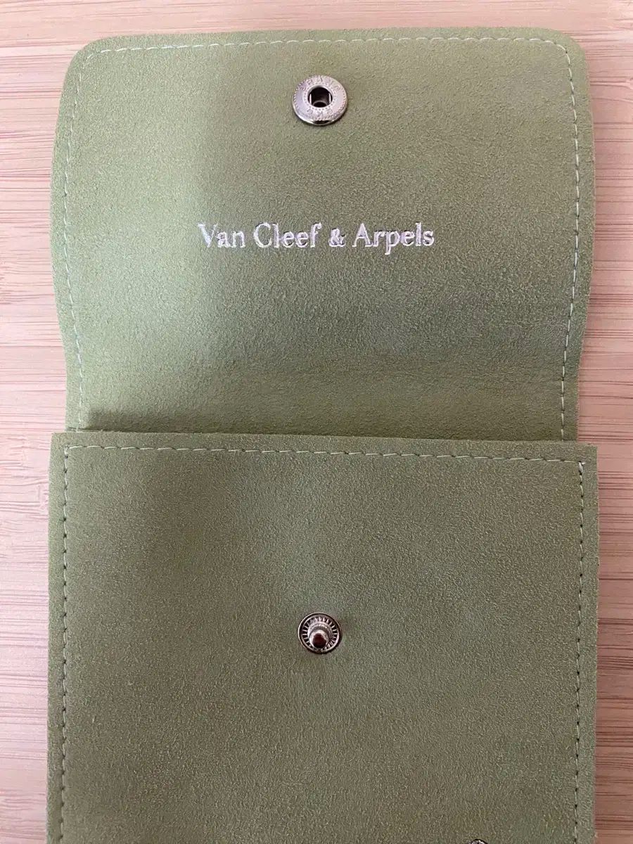 ヴァンクリーフ ジュエリーポーチ Van Cleef & Arpels ヴァンクリーフ