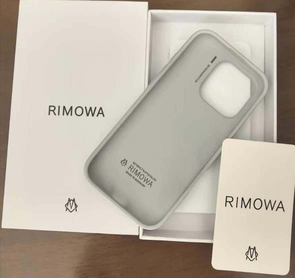 新品 未使用 RIMOWA シルバー iPhone16proMax ケース - メルカリ